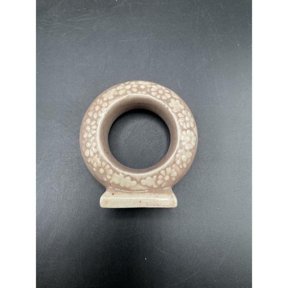 Hand painted Napkin Rings Ceramic Porcelain Flower Print: set of 4 - Picture 5 of 8